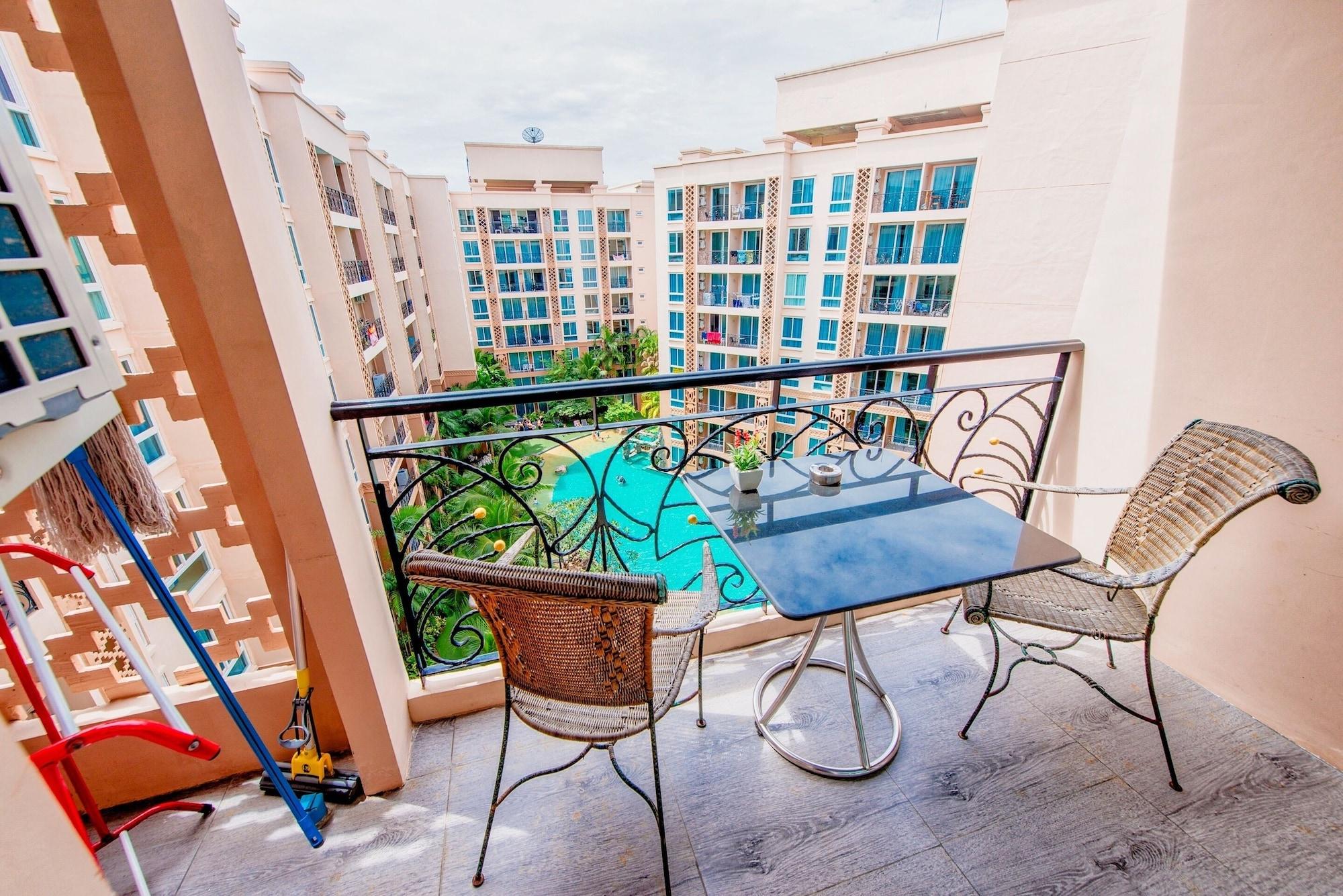 Atlantis Condo Resort Jomtien Beach Extérieur photo